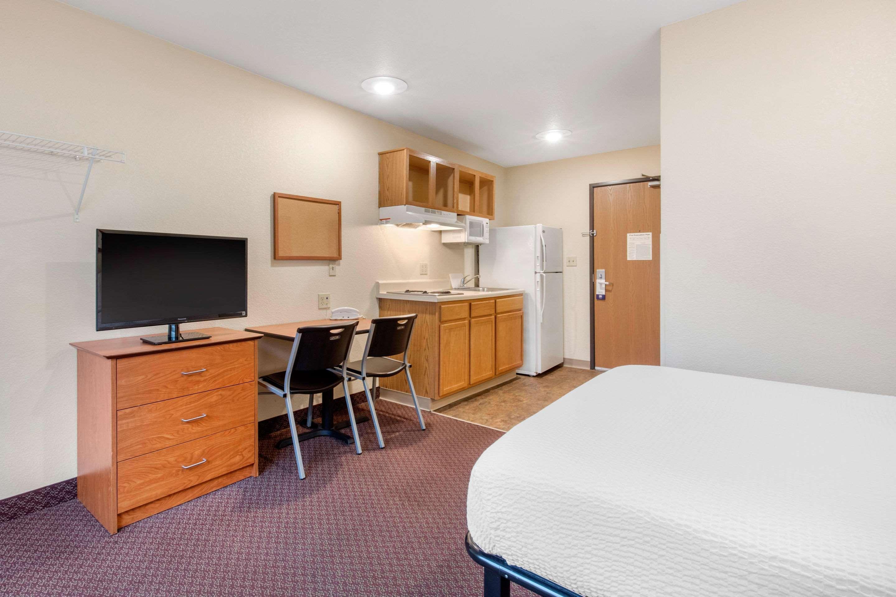 Suburban Studios Huntsville University Area Luaran gambar